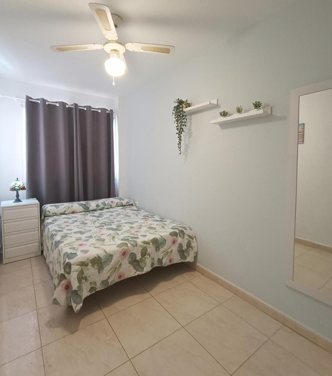 Cozy Apartment + Parking Playa San Juan Ґія-де-Ісора Екстер'єр фото