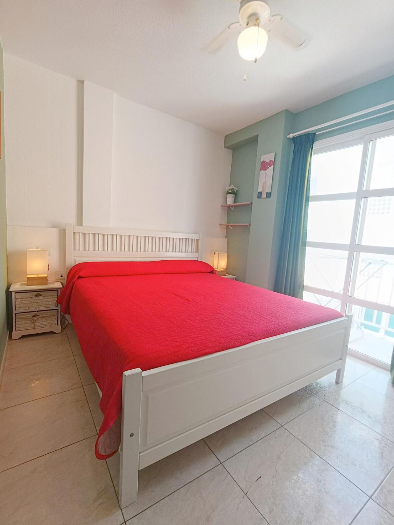 Cozy Apartment + Parking Playa San Juan Ґія-де-Ісора Екстер'єр фото